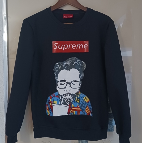 SUPREME MADE IN CANADAblack Sweatshirt, Size M / Junior Size /